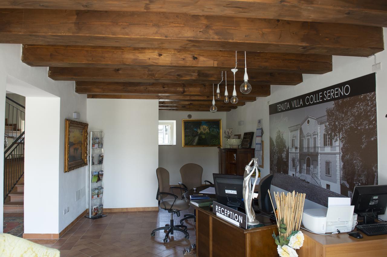 Tenuta Villa Colle Sereno モンテマルチャーノ エクステリア 写真