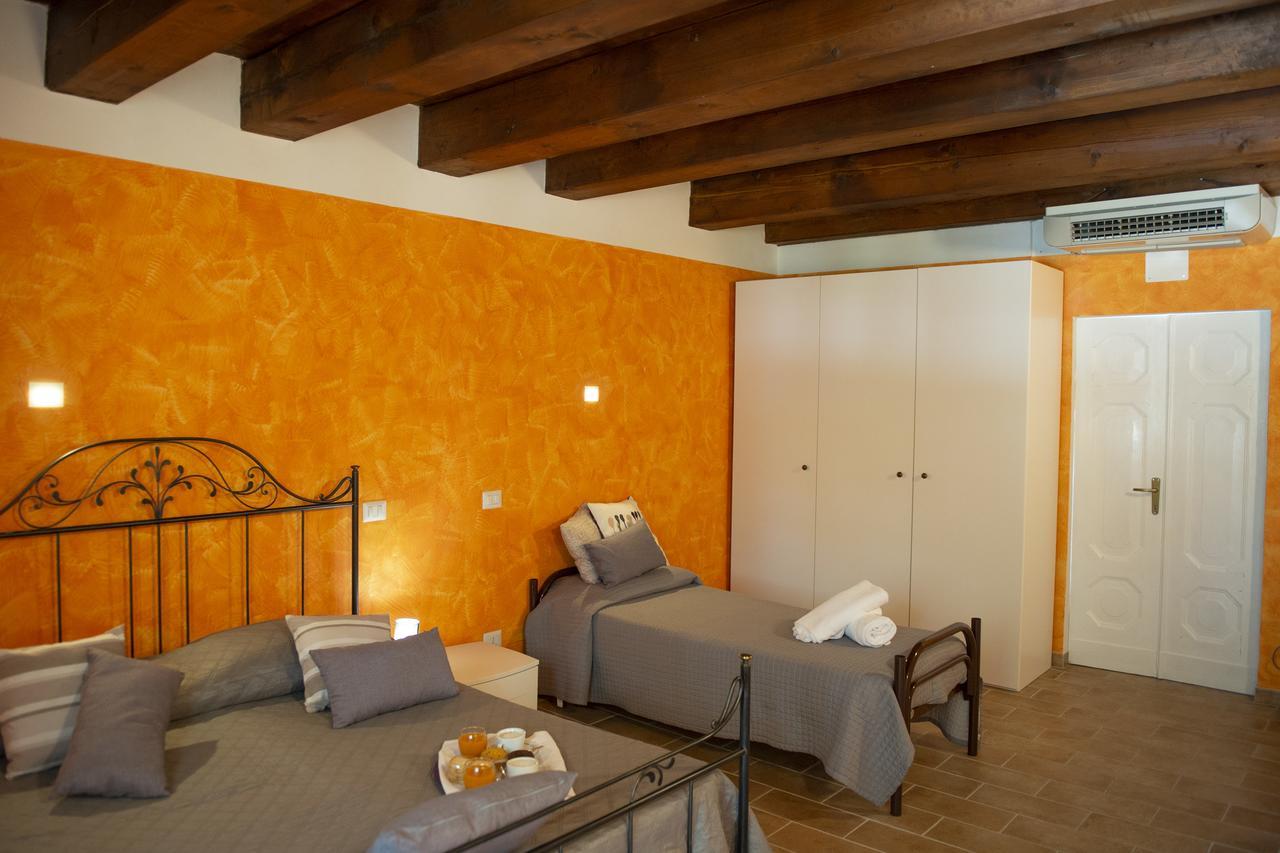 Tenuta Villa Colle Sereno モンテマルチャーノ エクステリア 写真